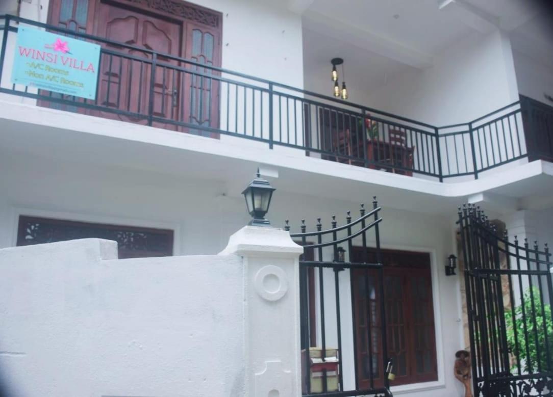 אונה ואטונה Winsi Villa מראה חיצוני תמונה