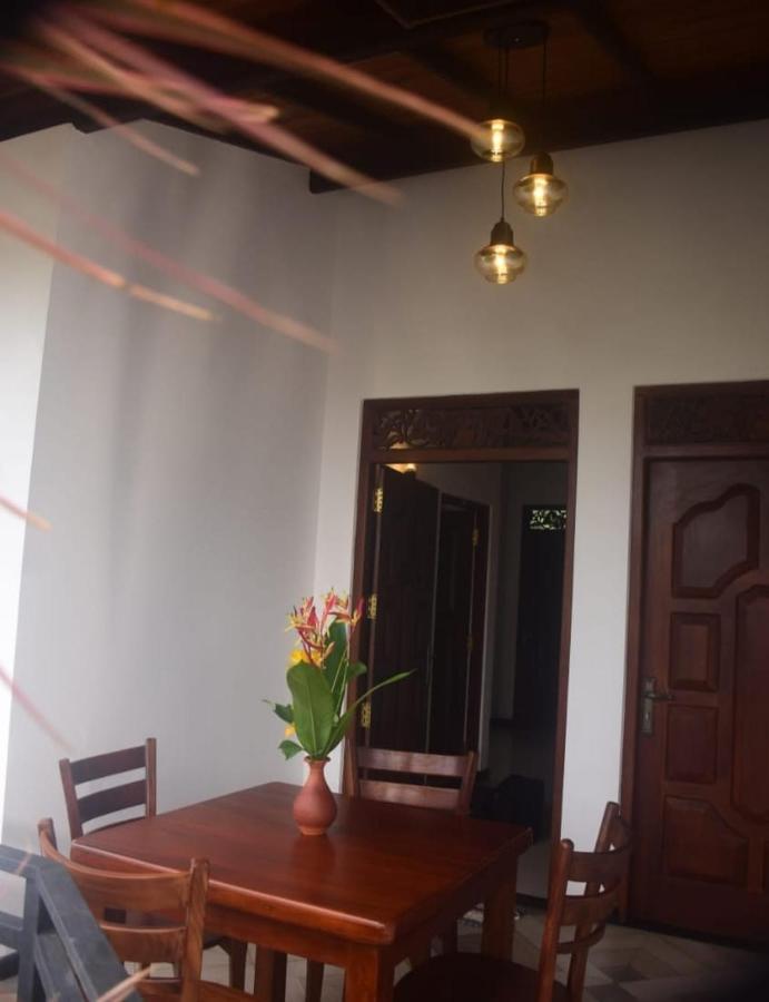 אונה ואטונה Winsi Villa מראה חיצוני תמונה